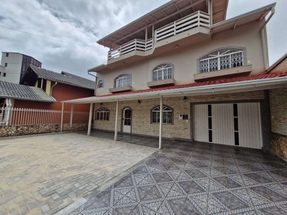 Casa - Venda - Centro - Lages - SC